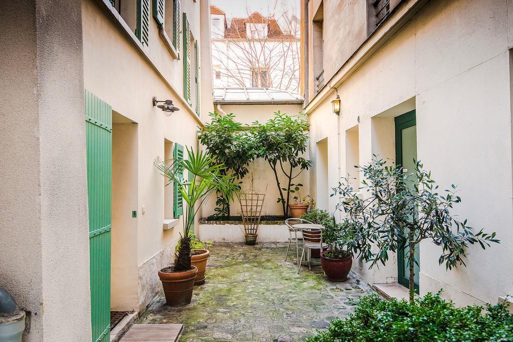 Paris Exterior foto